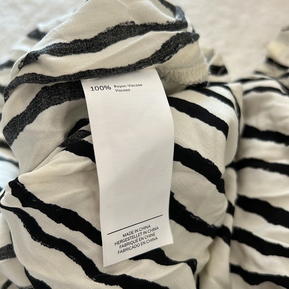 NWT CUPSHE Swimsuit Coverup Casual V Neck Dress Short Sleeve Elastic Waist - Picture 9 of 10